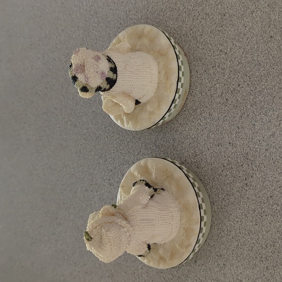 Adorable pair bear candle toppers - Picture 7 of 7